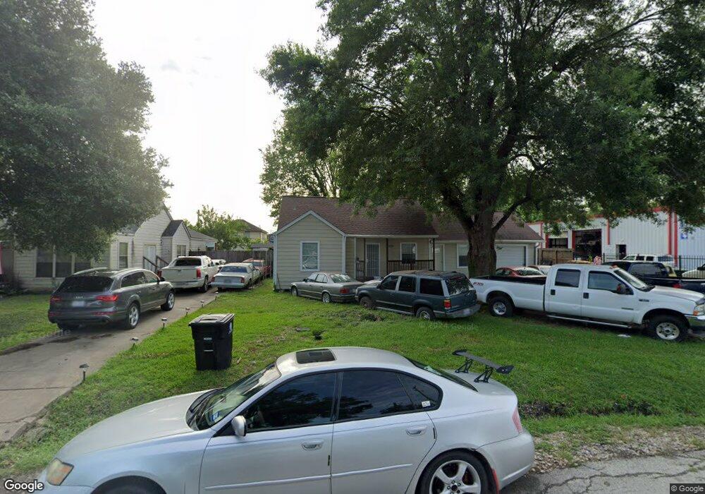 3132 Tilfer St, Houston, TX 77087 - photo 1