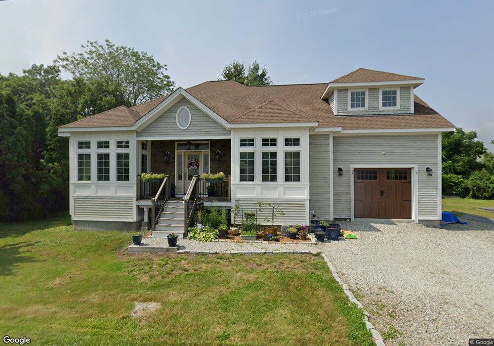 5 Bay St, Bristol, RI 02809 - photo 1