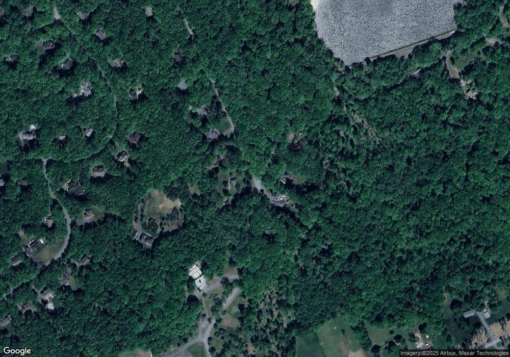 8123 Cays Rd, Stroudsburg, PA 18360 - photo 1