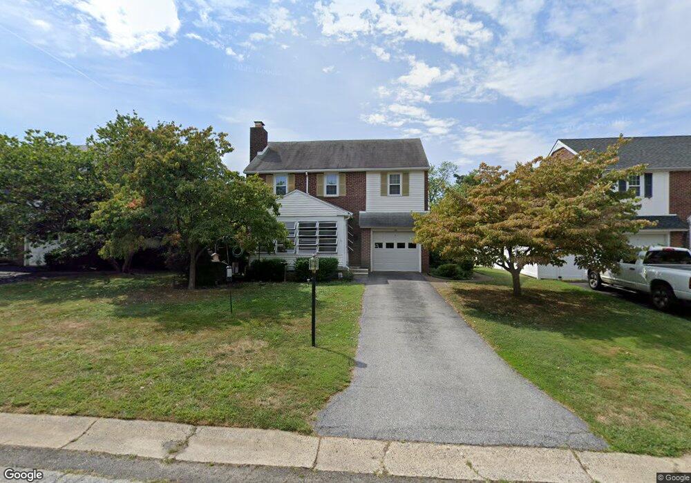 22 Rolling Rd, Claymont, DE 19703 - photo 1