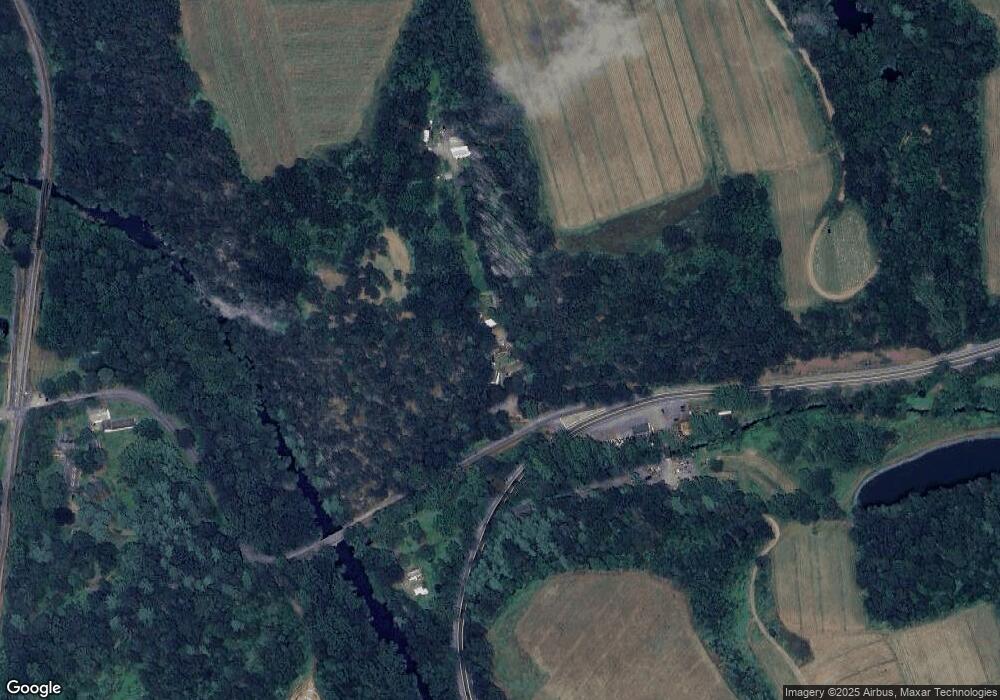 7 Fir Ln, New Ringgold, PA 17960 - photo 1