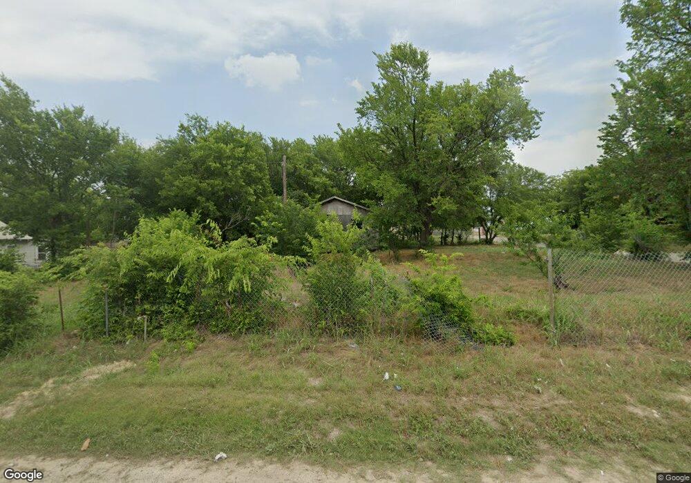 502 N Newark St, Decatur, TX 76234 - photo 1