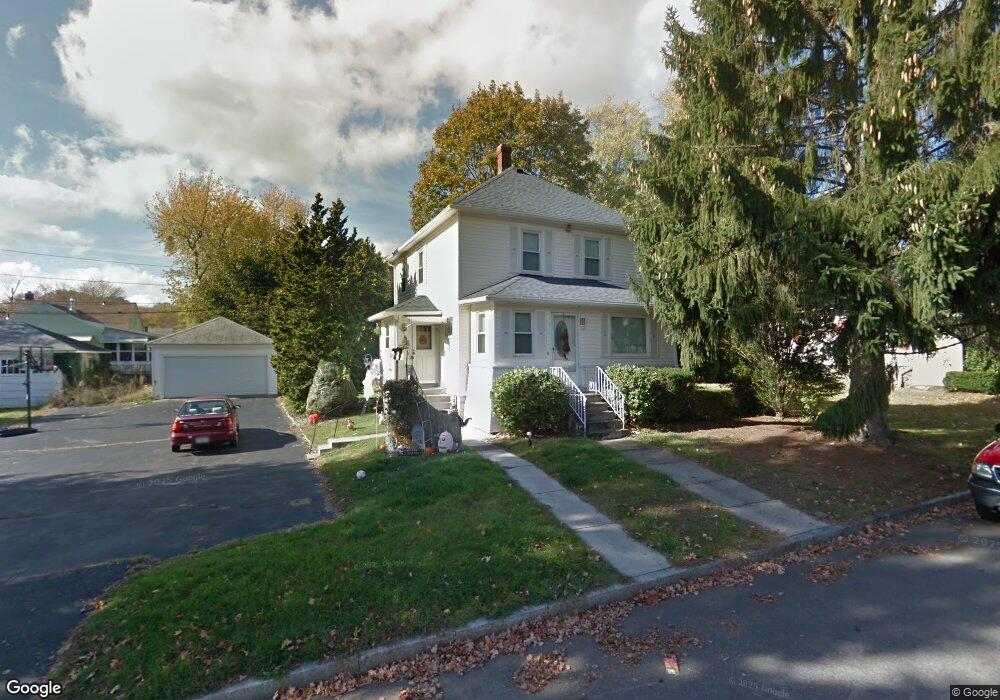 8 Hilton Ave, Worcester, MA 01604 - photo 1