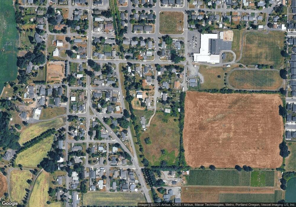 749 S 2nd St, Carlton, OR 97111 - photo 1