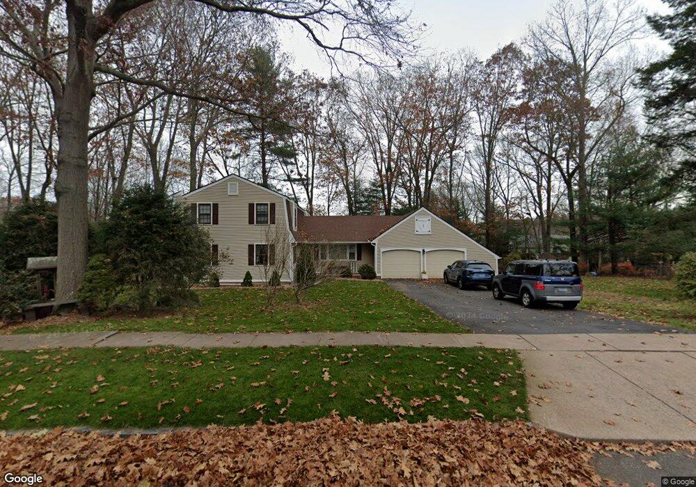 235 Knollwood Rd, Manchester, CT 06042 - photo 1