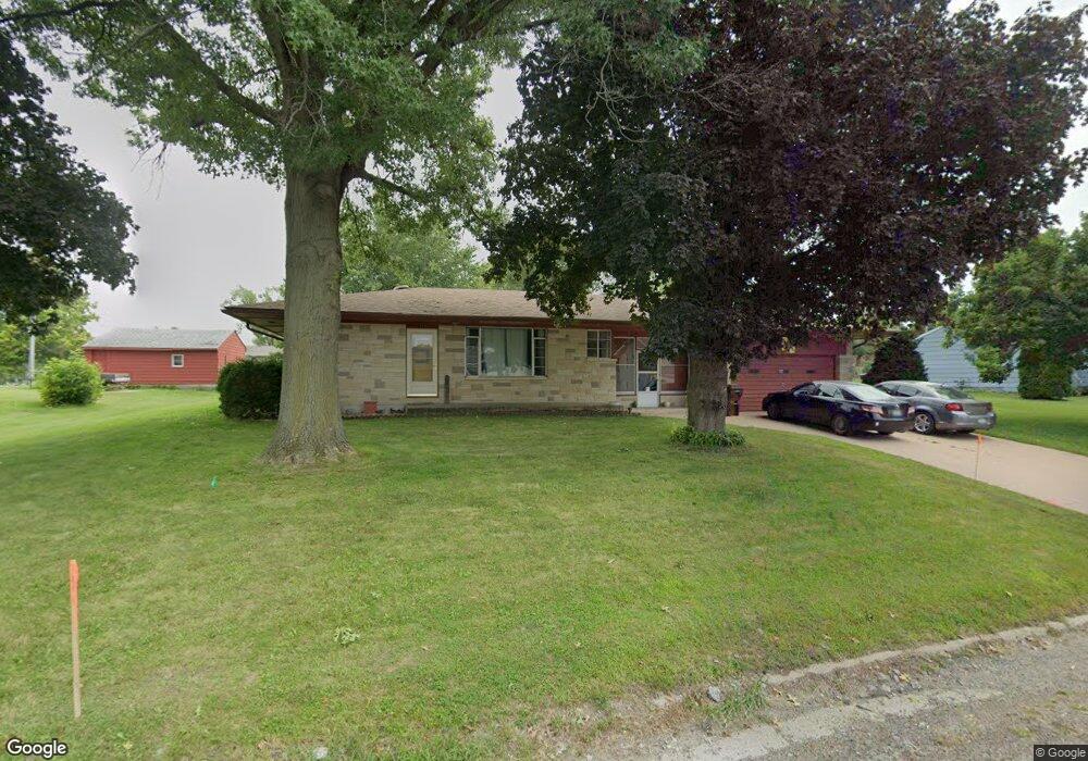 717 Baldwin St, Maxwell, IA 50161 - photo 1