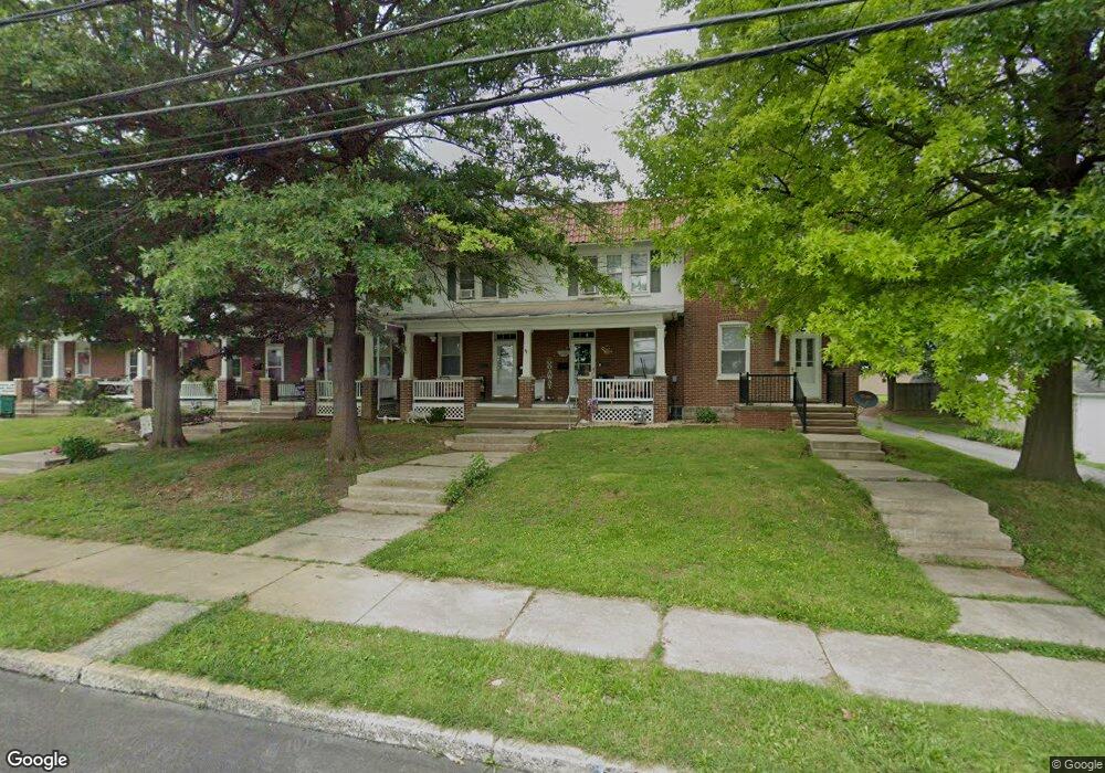 635 S 4th St, Chambersburg, PA 17201 - photo 1