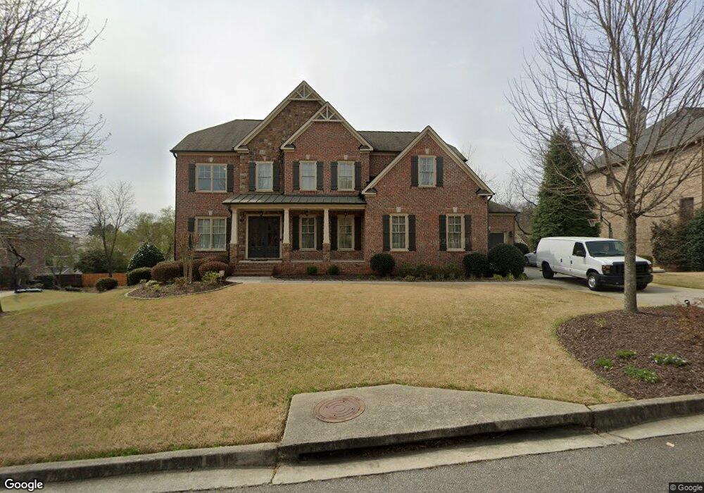10320 Meadow Crest Ln, Johns Creek, GA 30022 - photo 1