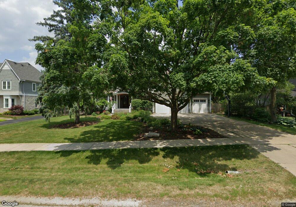 921 Parkside Rd, Naperville, IL 60540 - photo 1