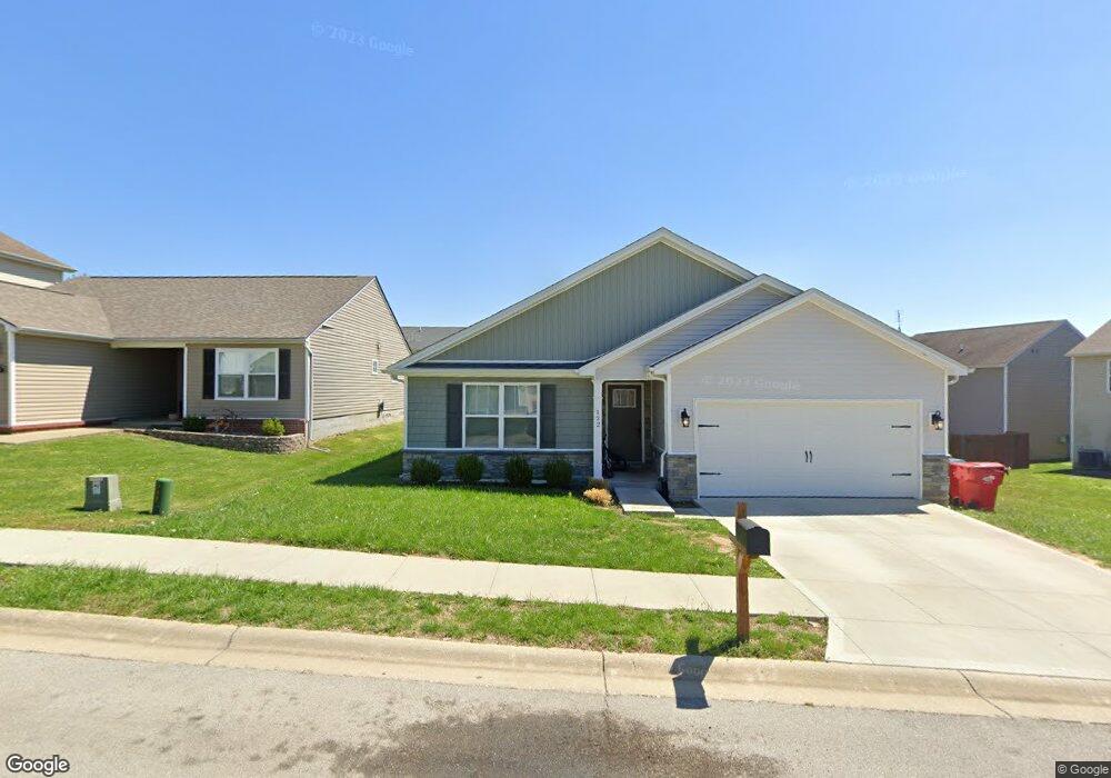 122 Hope Dr, Frankfort, KY 40601 - photo 1