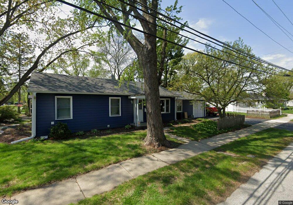 506 E Elm St, Wheaton, IL 60189 - photo 1