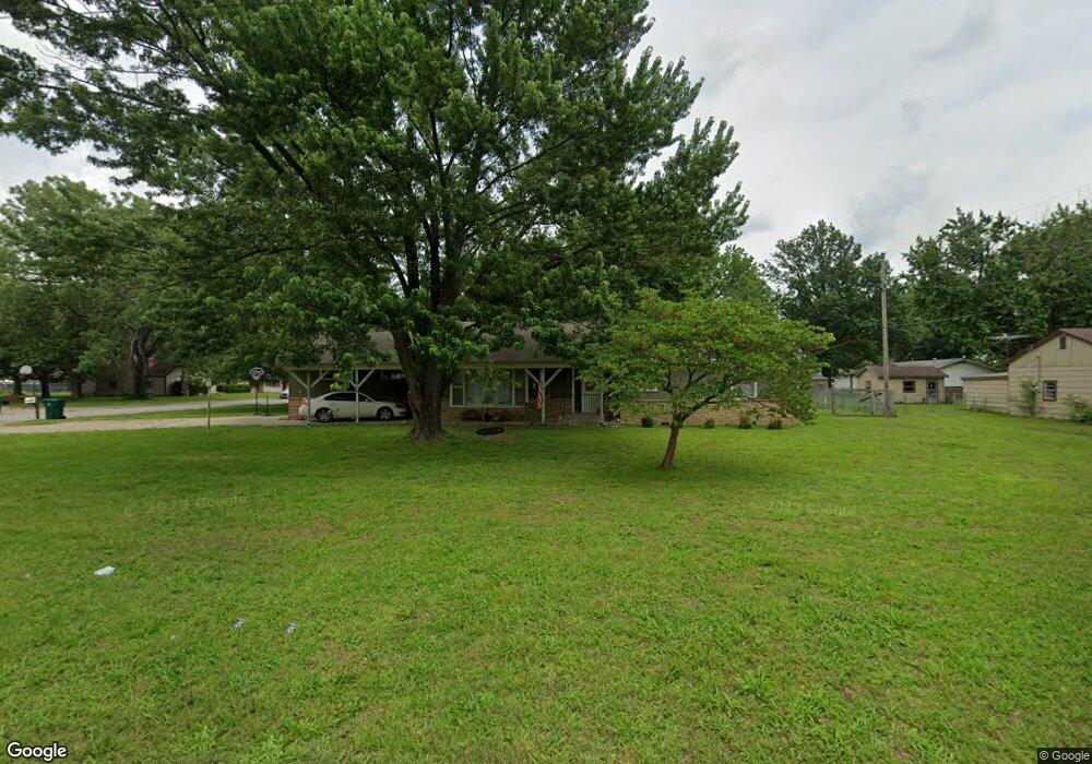 904 S 32nd St, Parsons, KS 67357 - photo 1