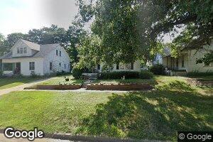 915 3rd Ave W, Horton, KS 66439