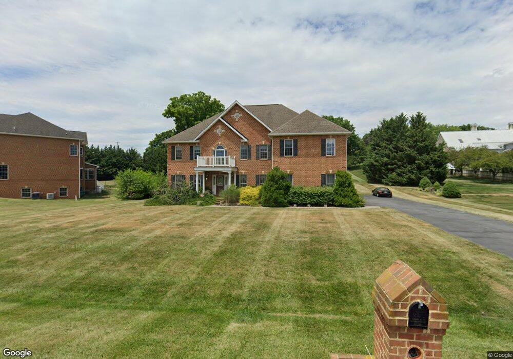 10906 Sasha Blvd, Hagerstown, MD 21742 - photo 1