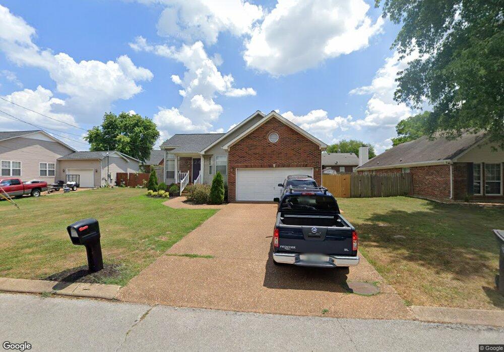 1729 University Dr, Columbia, TN 38401 - photo 1