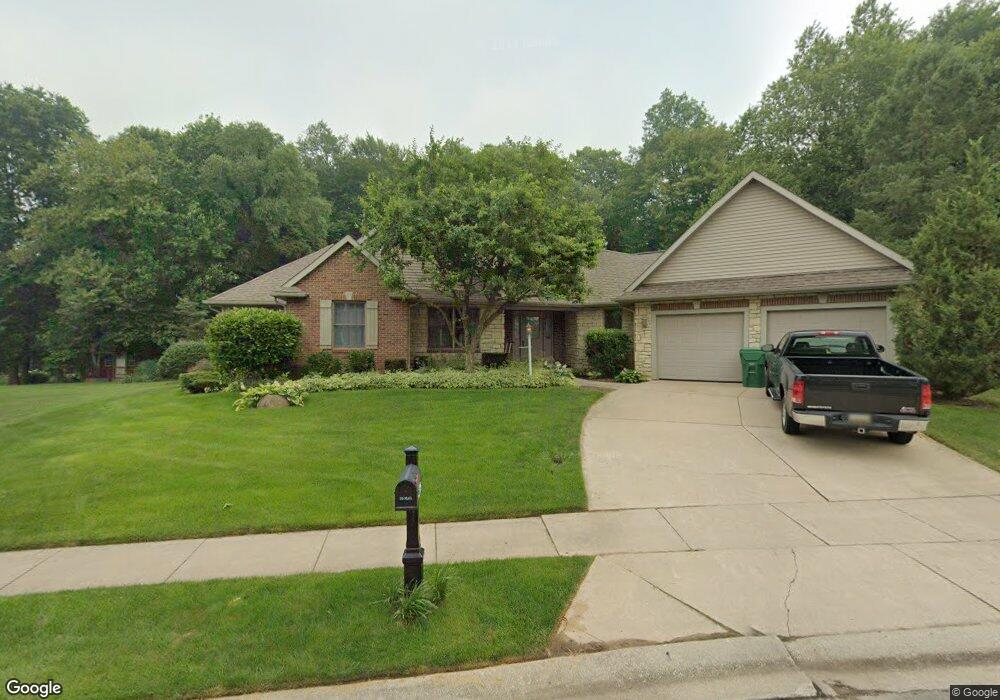 55802 Nature View Dr, New Carlisle, IN 46552 - photo 1