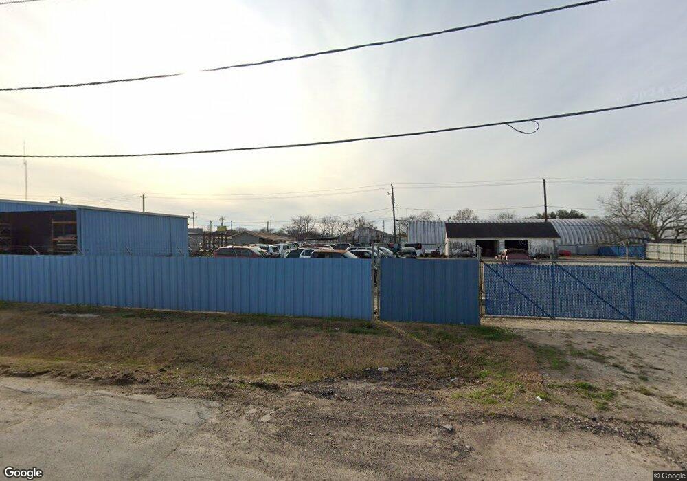 1401 Avenue H, Rosenberg, TX 77471 - photo 1