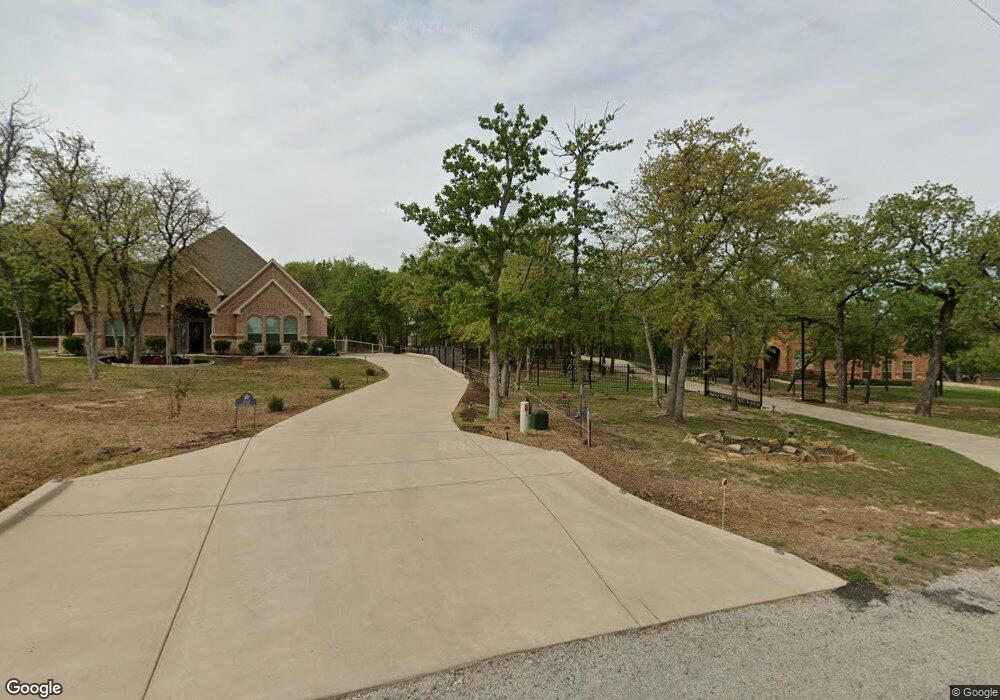 228 S Natural Springs Ln, Azle, TX 76020 - photo 1