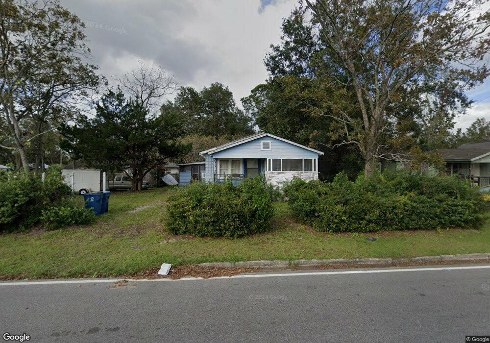 1905 2nd St, Brunswick, GA 31520 - photo 1