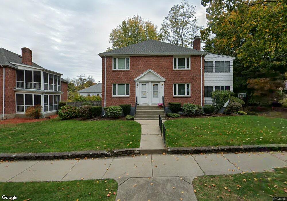 122 Withington Rd unit 124, Newtonville, MA 02460 - photo 1