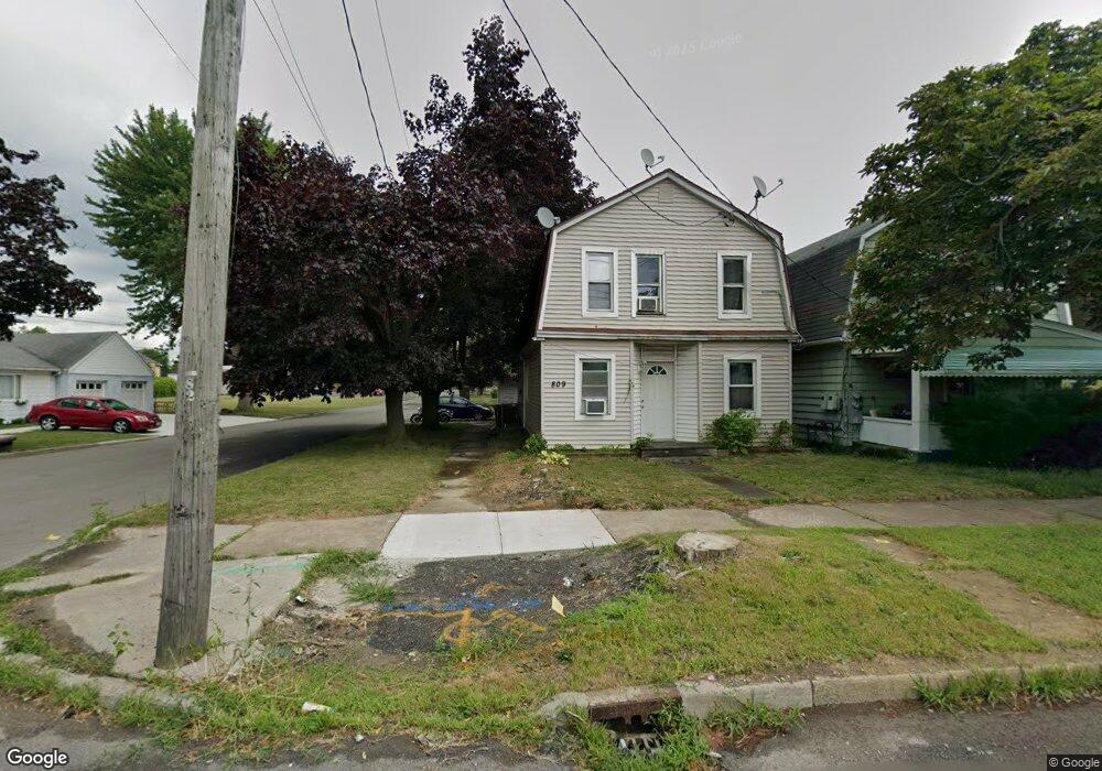 809 Oliver St, North Tonawanda, NY 14120 - photo 1