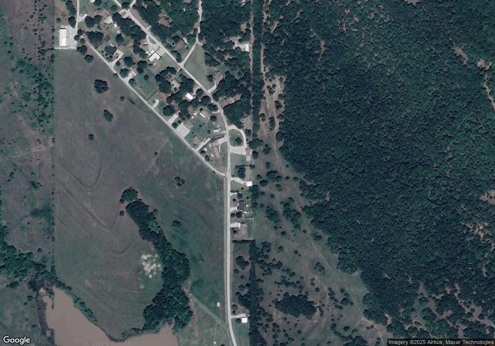 511 Hampton Rd, Ardmore, OK 73401 - photo 1