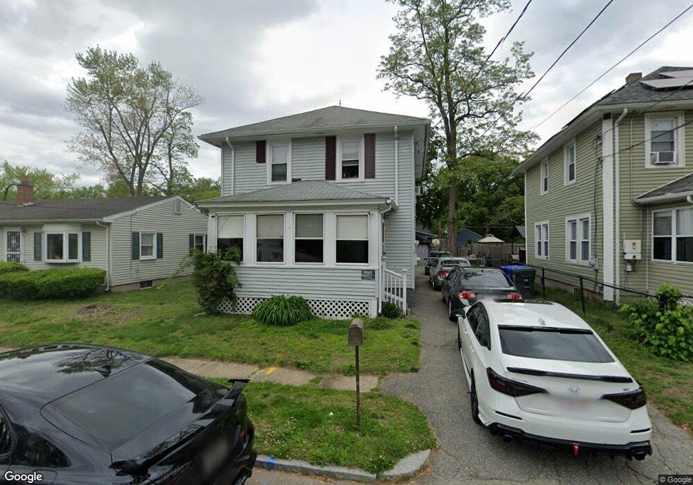 30 Davenport St, Springfield, MA 01119 - photo 1