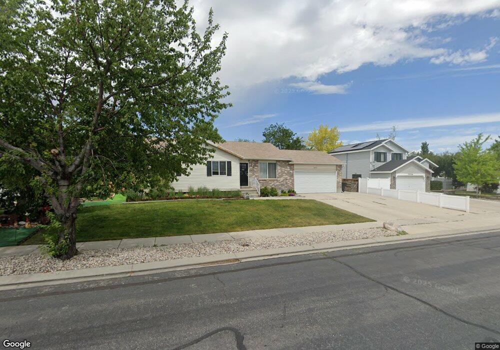 7072 Breeze Hill Rd, West Jordan, UT 84081 - photo 1