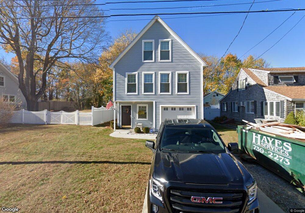 35 Prospect Ave, Niantic, CT 06357 - photo 1