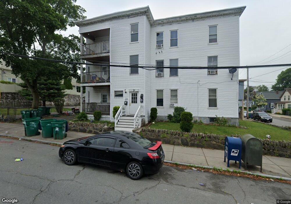 3 Essex St unit 3rd Floor, Lynn, MA 01902 - photo 1