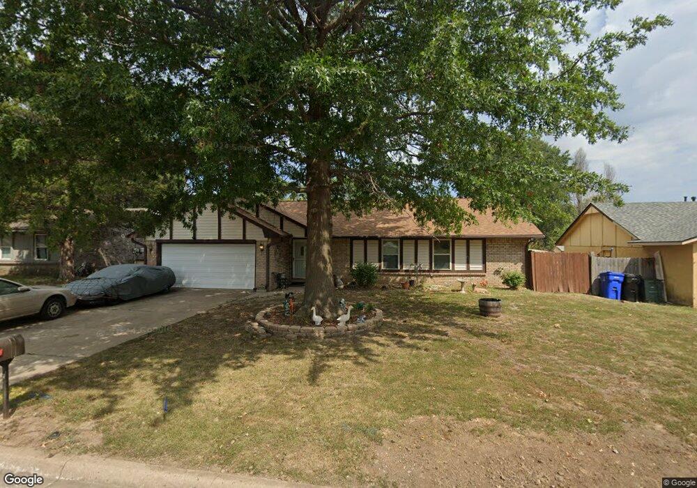 104 W Twin Oaks St, Broken Arrow, OK 74011 - photo 1