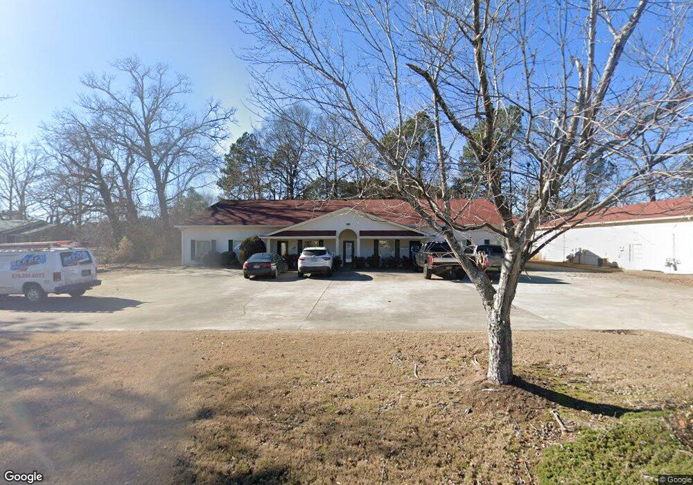 110 Howell Rd unit B Front, Tyrone, GA 30290 - photo 1