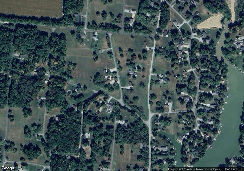 905 Krupp Dr, Fayetteville, OH 45118 - photo 1