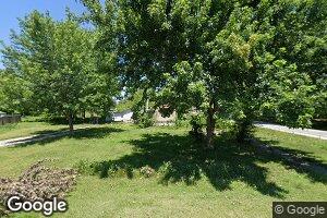 200 W 5th St, Henrietta, MO 64036
