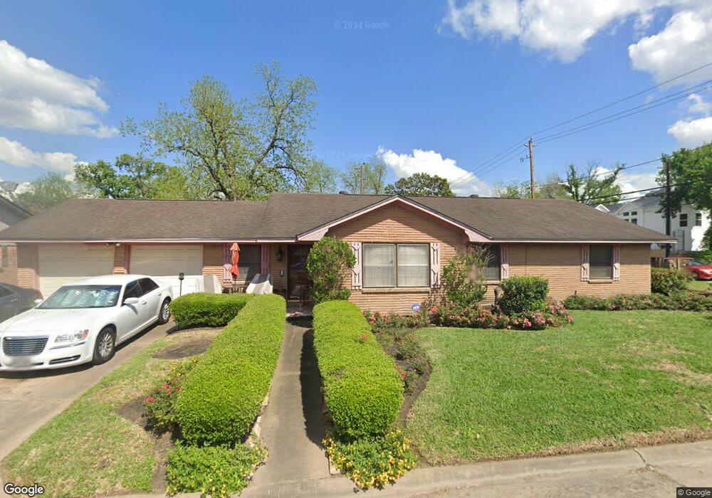 114 W Whitney St, Houston, TX 77018 - photo 1