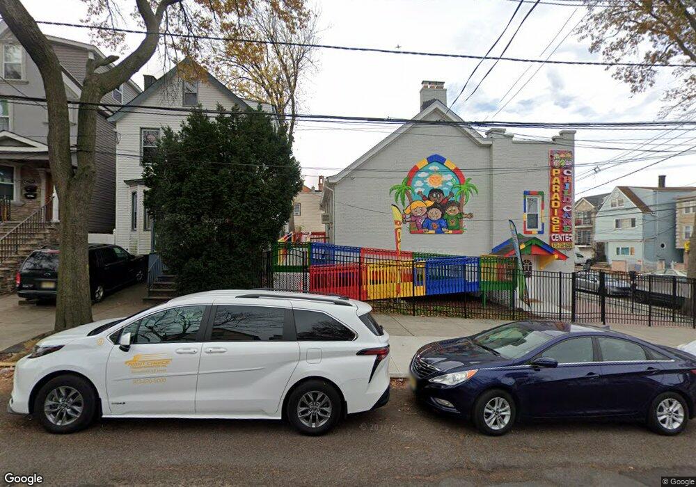 238-240 Berkeley Ave, Newark, NJ 07107 - photo 1