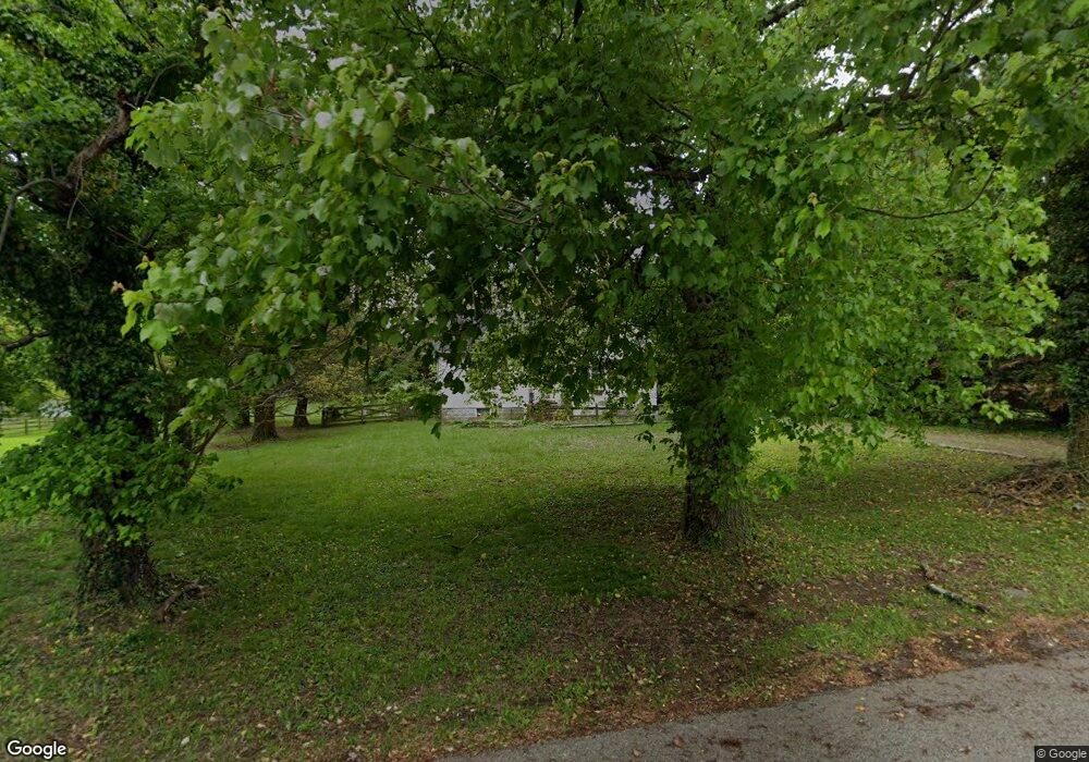 111 Taunton Ave, Catonsville, MD 21228 - photo 1