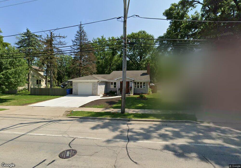 1067 E Algonquin Rd, Des Plaines, IL 60016 - photo 1