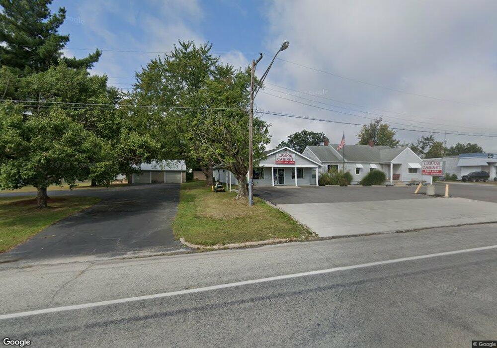 607 S Warpath Dr, Milan, IN 47031 - photo 1