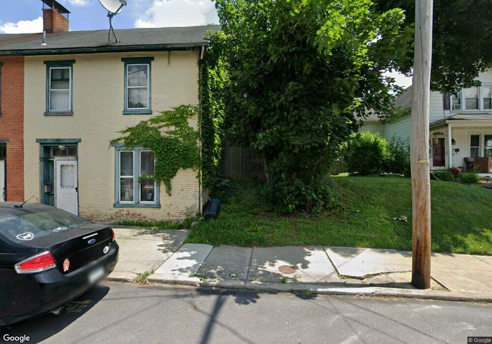 114 N Main St, Nazareth, PA 18064 - photo 1