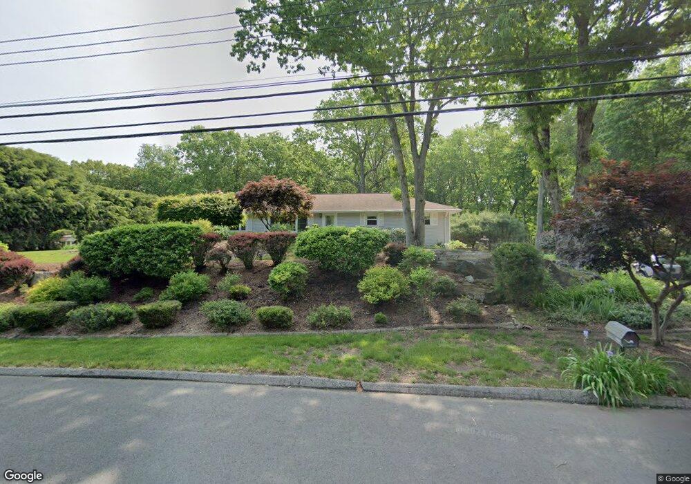 1740 N Peters Ln, Stratford, CT 06614 - photo 1