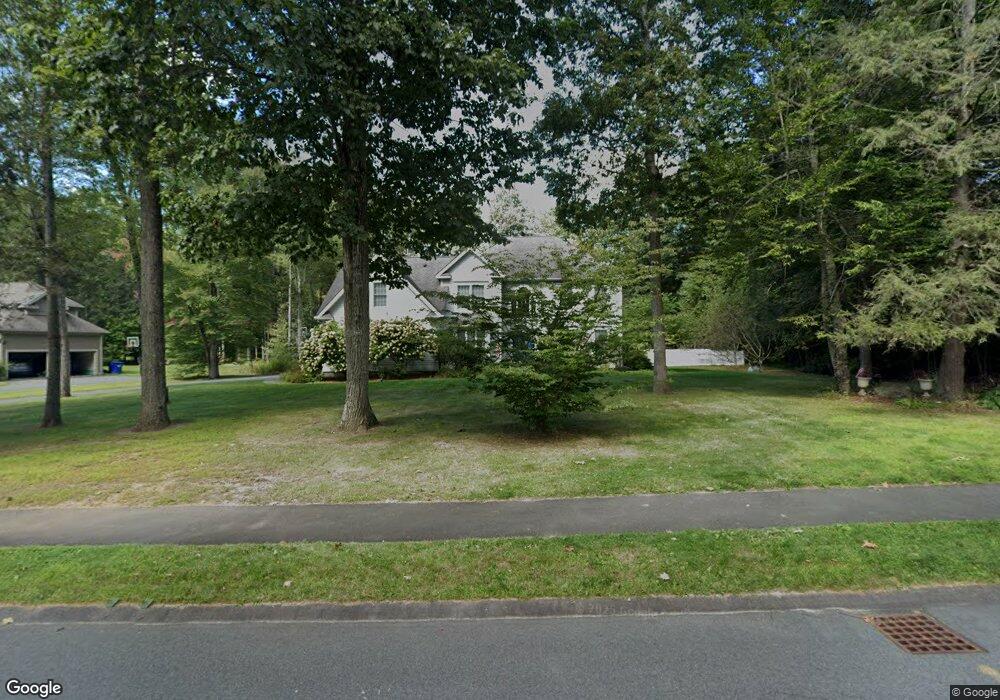 35 Lindenridge Rd, Amherst, MA 01002 - photo 1