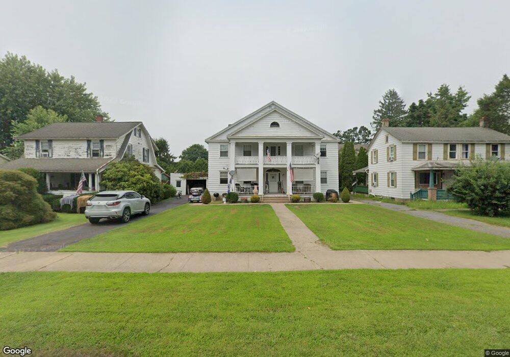 827 E 2nd St, Berwick, PA 18603 - photo 1