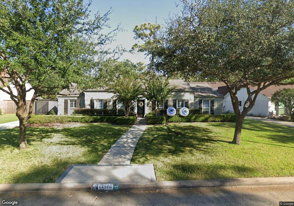 13510 Indian Creek Rd, Houston, TX 77079 - photo 1