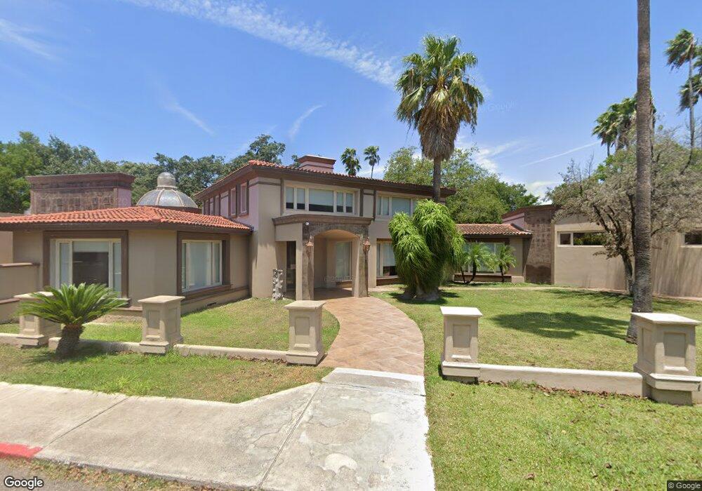 800 W Sam Houston Blvd, Pharr, TX 78577 - photo 1