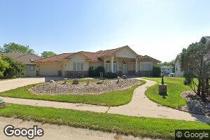 1014 Shoal Dr, Carter Lake, IA 51510