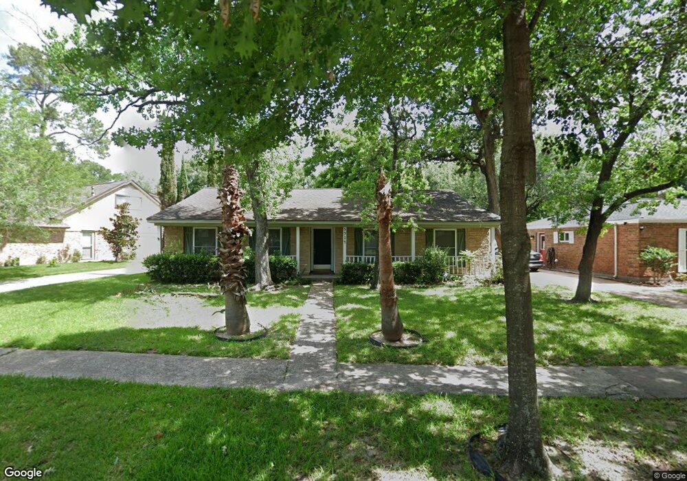 5914 Par Four Dr, Houston, TX 77088 - photo 1
