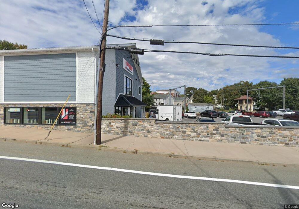 4 Oak St, Westerly, RI 02891 - photo 1