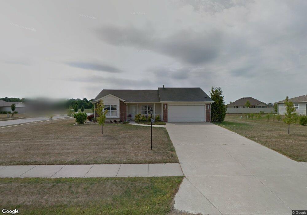 827 Thresher Run, Churubusco, IN 46723 - photo 1