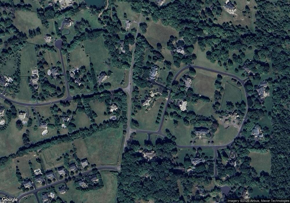 40895 Robin Cir, Leesburg, VA 20175 - photo 1